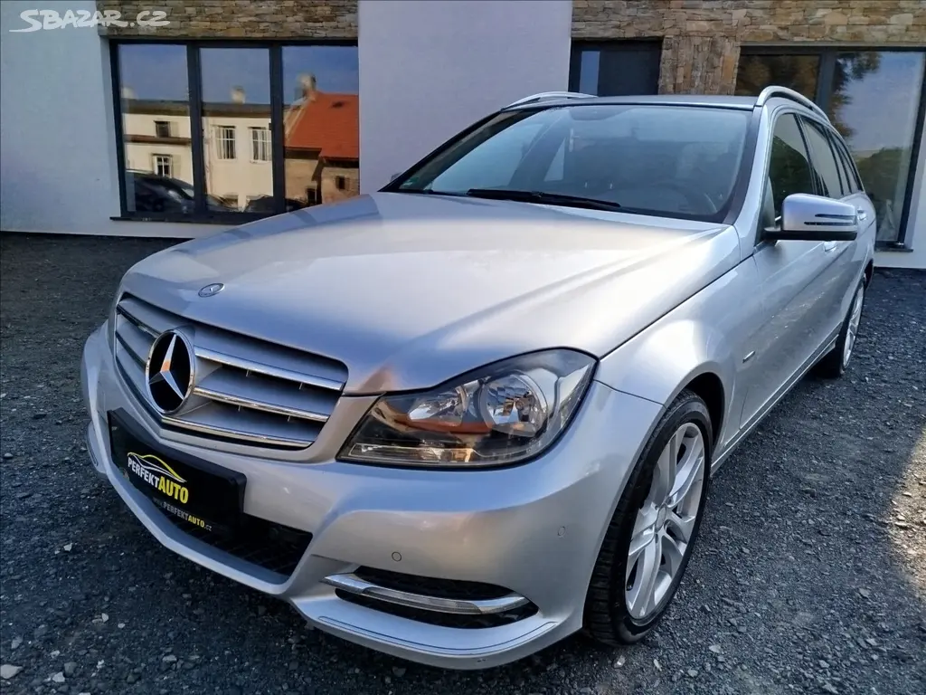 Mercedes-Benz Třídy C, 2,1 220 CDi 125kW, AVANTGARDE